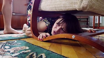 Play Boyfriend Sensual Doggy Fucking Babe Stuck Under the Chair - Cum on Face