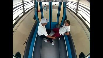 Play Complete Guayaquil cable car