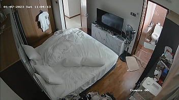 Play Girl in bedroom spycam 4