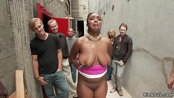 Play Huge tits ebony fucked in back alley