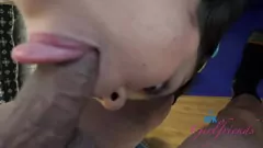 Play Brianna Arson's Intimate Close-up POV Pussy Stuffing