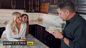 Play Hot And Mean - (Gina Valentina, Julia Ann) - I Want Her To Like Me - Brazzers