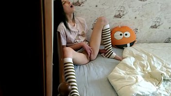 Play Spying on Masturbating Step Sister &vert; Laruna Mave
